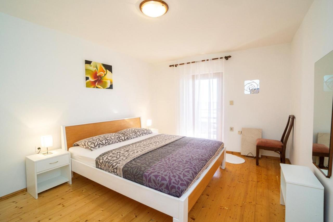 Apartment Nives Umag Exterior photo